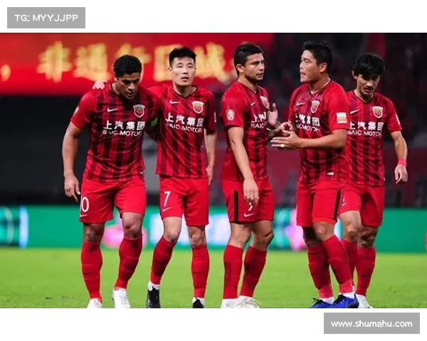 上海上港赛事、上海上港足球赛事激情燃烧绿茵场荣耀征程热血沸腾 上海上港赛事、上海上港足球赛事激情燃烧绿茵场荣耀征程热血沸腾